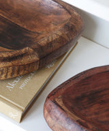 Ciotola grande in legno a mandorla